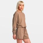 POLERON-MUJER-TEST-DRIVE-CROPPED