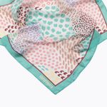 Pañuelo-mujer-Scarf
