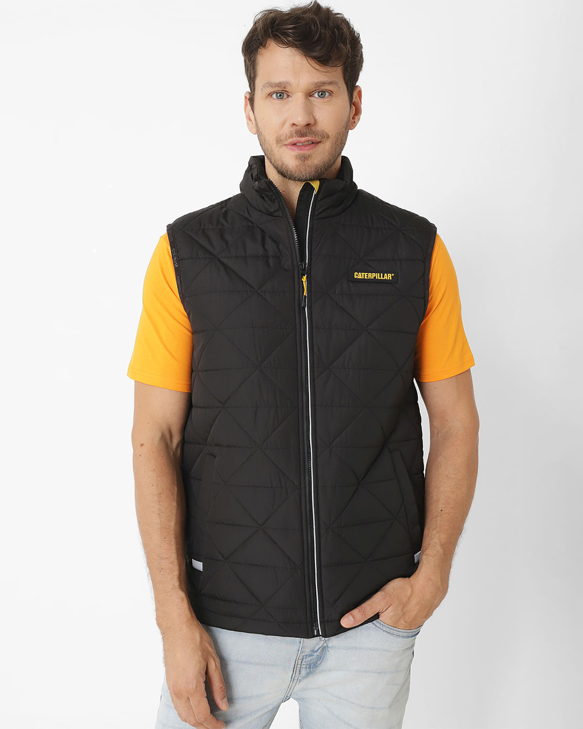 Chaqueta Sin Mangas Casual Hombre Mediumweight Insulated Triangle Quilted Vest Negro Cat Cat Chile Zapatos.cl Sitio Oficial Encuentra Vestuario Calzado y mas