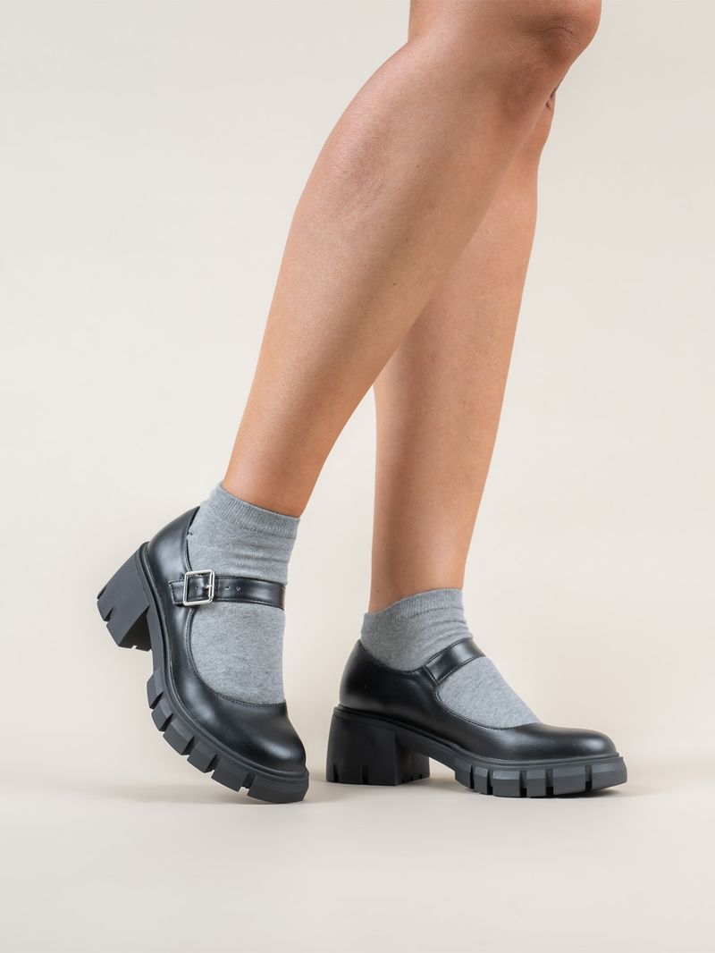 Zapato-Mujer-Anisse-Negro-Azaleia