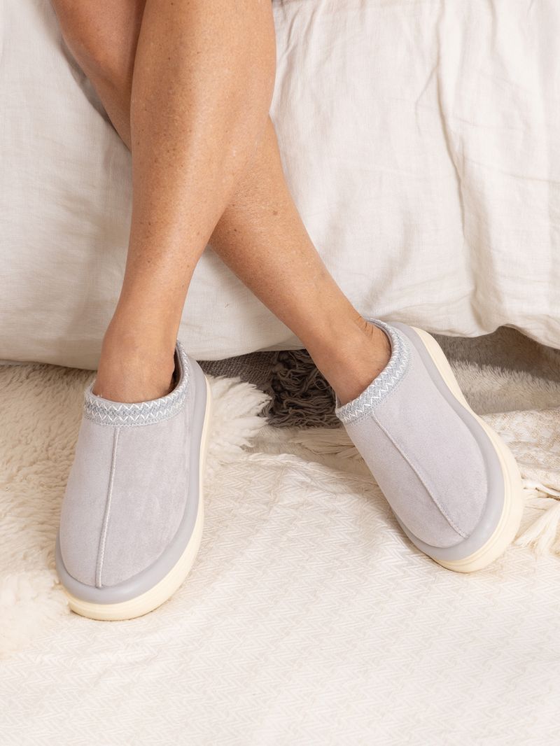 Pantufla-Mujer-Beki-Gris-Azaleia