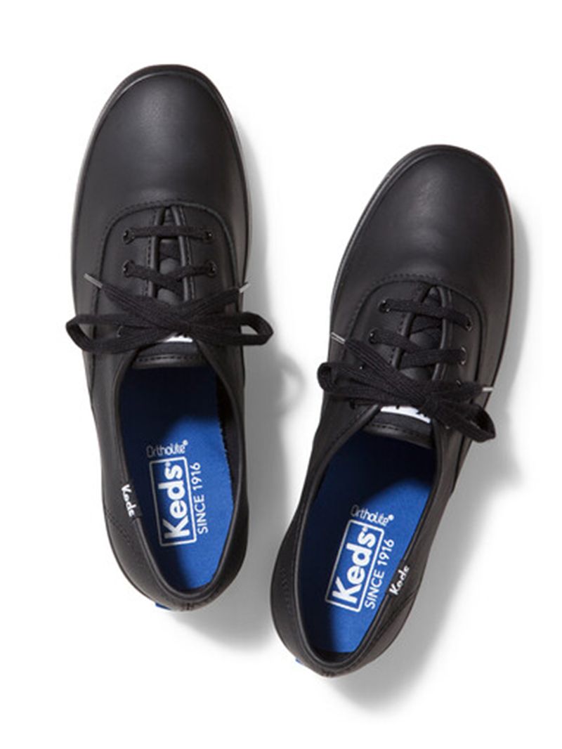 Zapatilla-Champion-Cuero-Negra