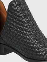 BOTIN CUERO VITORIA NEGRO