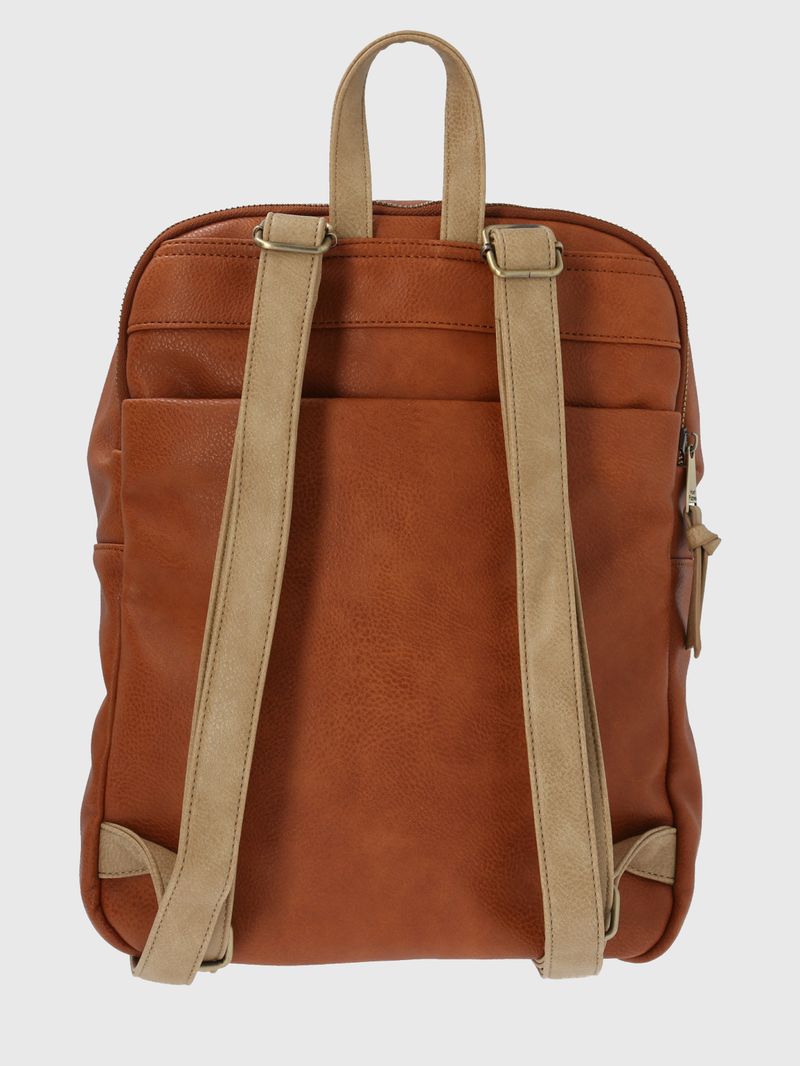Mochila-Ecocuero-Mujer-Cooper-Back-Cafe-Hush-Puppies