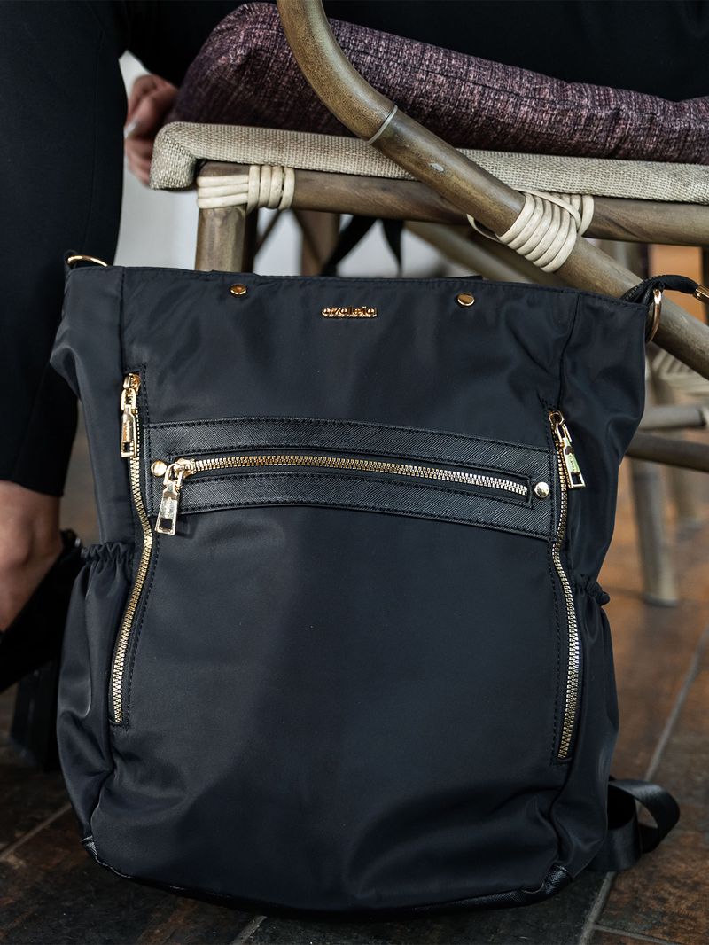 Mochila-Florencia-Back-Negro-Azaleia