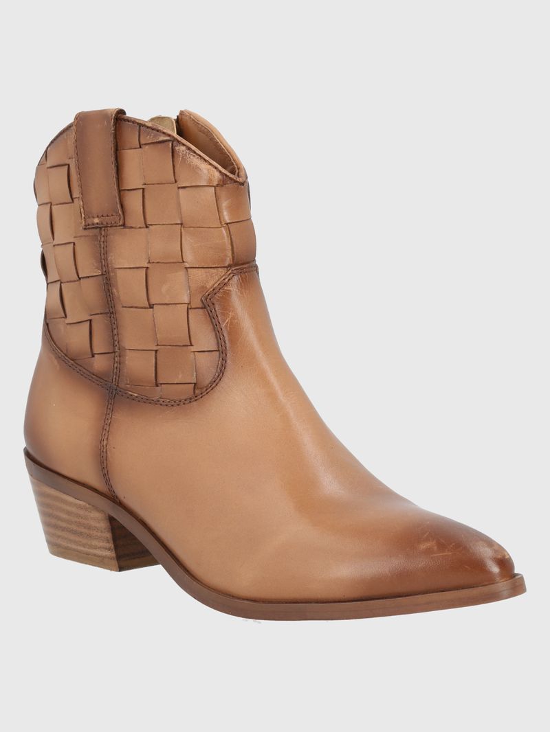 Botin-Vaquero-Cuero-Mujer-Vitto-Cafe-Claro-