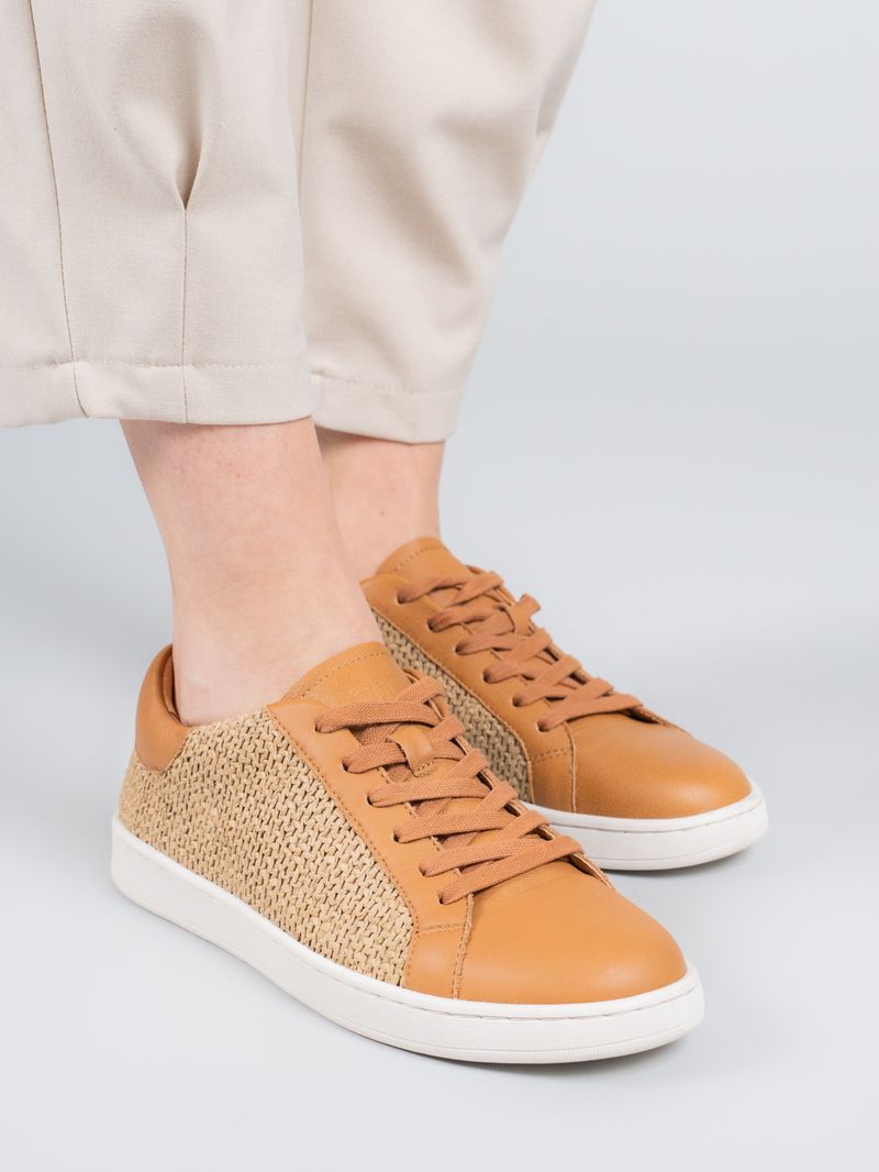 Zapatilla-Cuero-Mujer-Merano-Cafe-Claro--