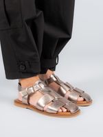 Sandalia-Cuero-Mujer-Tresenda-Gris---