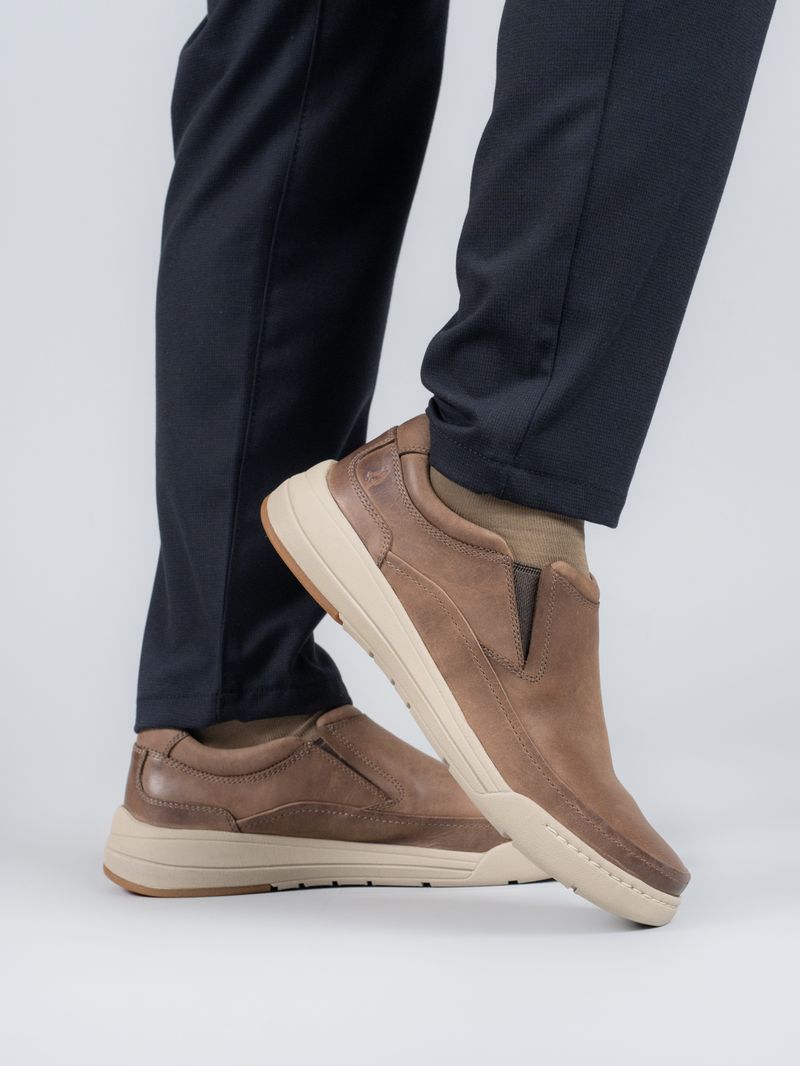 Slip-On-Cuero-Hombre-Hunt-Cafe--