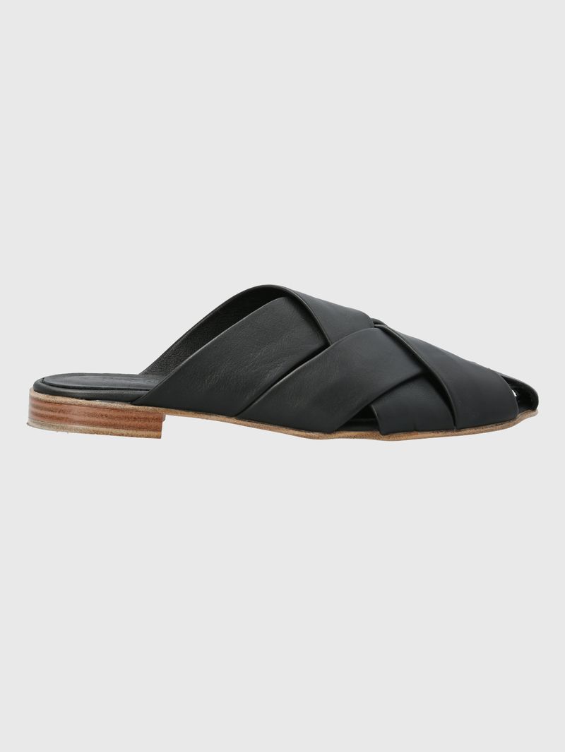 Zapato-Cuero-Mujer-Breno-Negro---