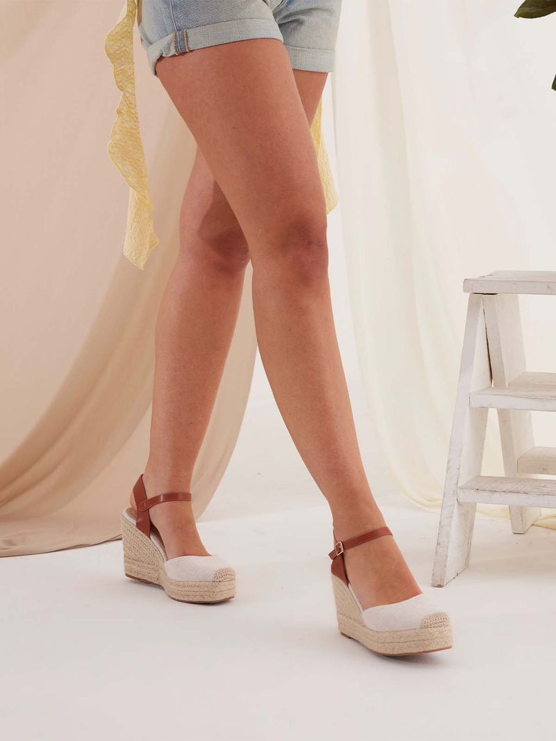Sandalia-Mujer-Giani-2-Beige-Azaleia