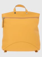 Mochila-Cuero-Mujer-Fiorella-Back-Amarillo-Hush-Puppies