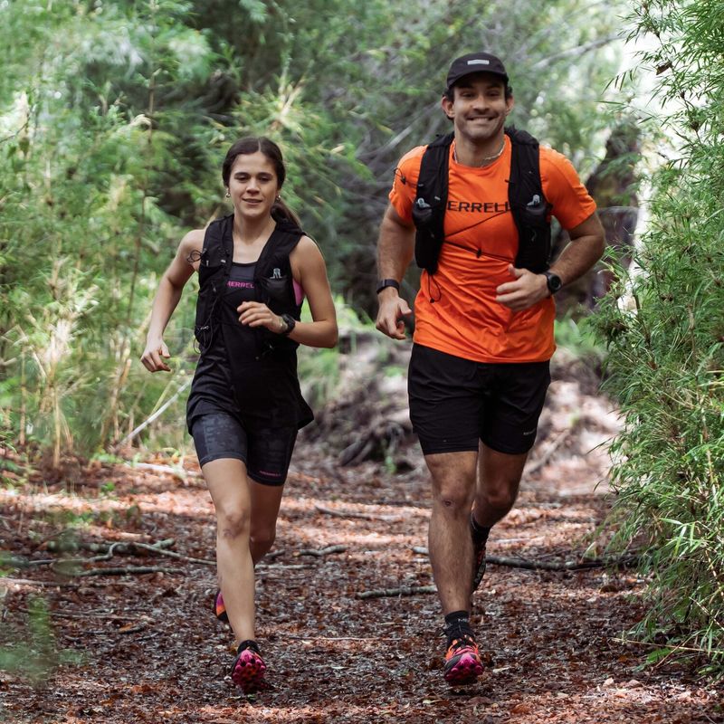 Polera Mujer Trail Running Edición Skyfire Negro Merrell