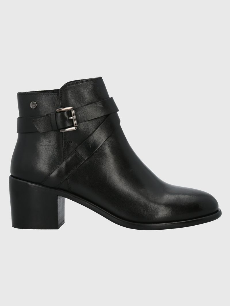 Botin-Cuero-Amanda-Negro