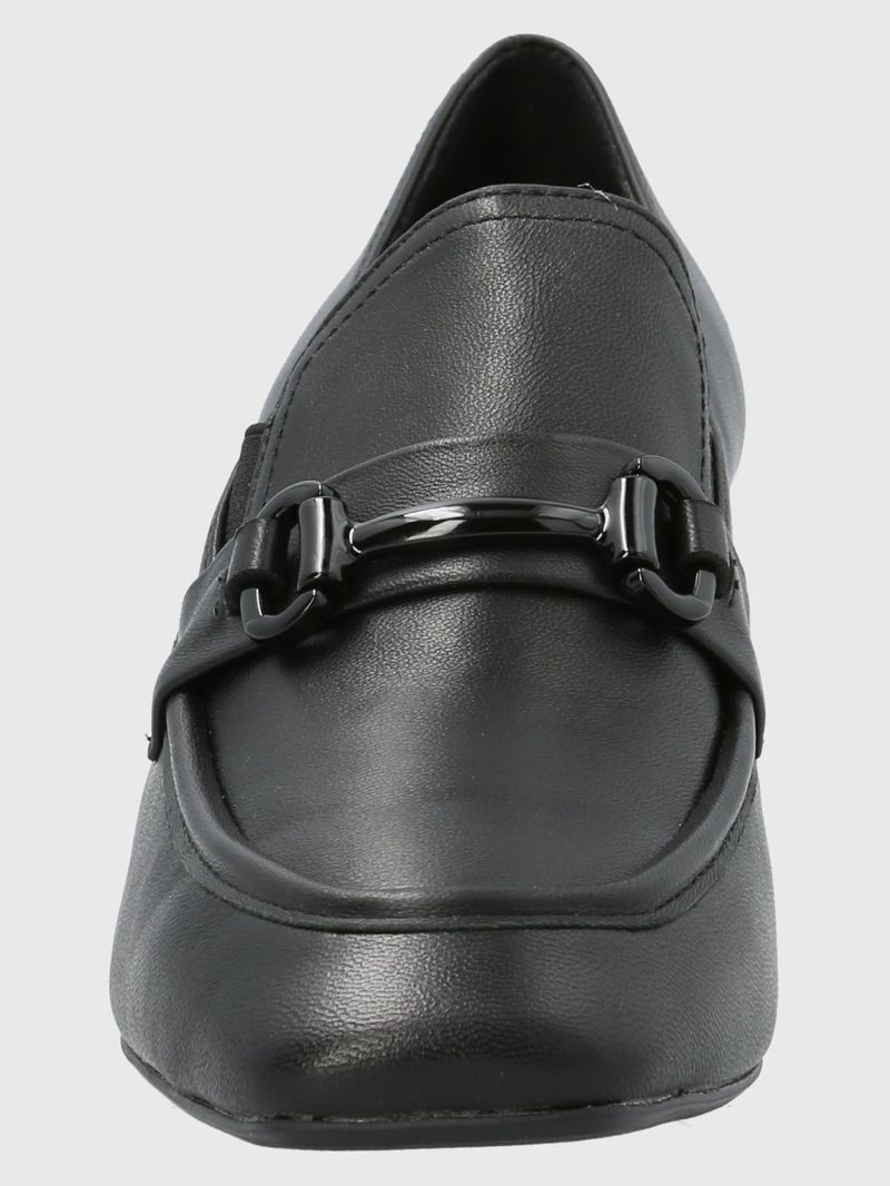 Zapato Cuero Zara Negro