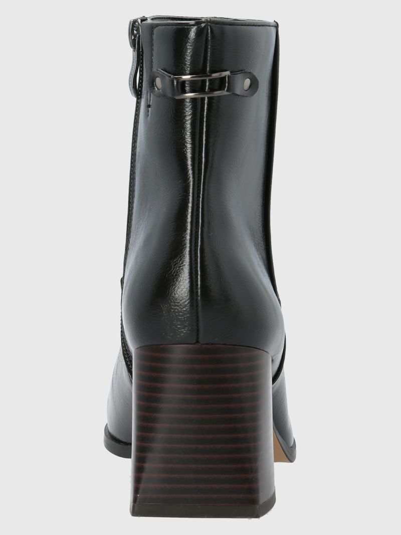 Botin-Ivvy-Negro