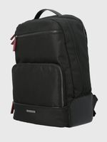Mochila-Poliester-Reciclado-Hombre-Wp-Robbie-Back-Negro-Hush-Puppies