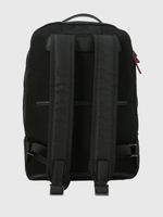 Mochila-Poliester-Reciclado-Hombre-Wp-Robbie-Back-Negro-Hush-Puppies