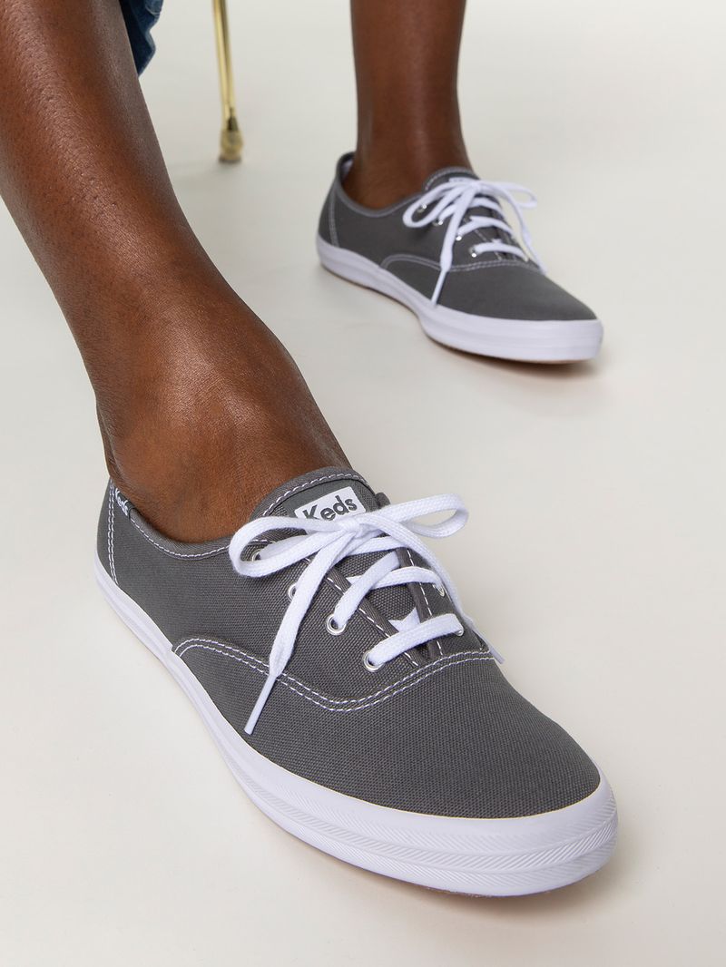 Zapatilla-Champion-Canvas-Gris