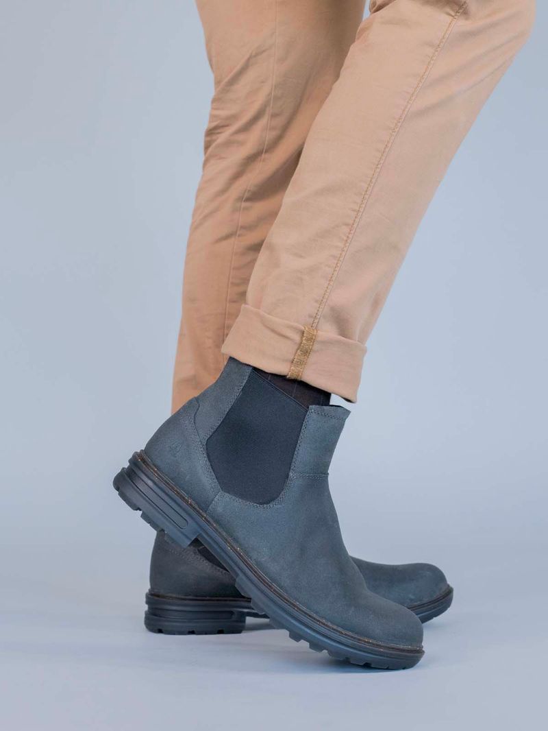 Botin-Cuero-Indro-Gris-Hush-Puppies