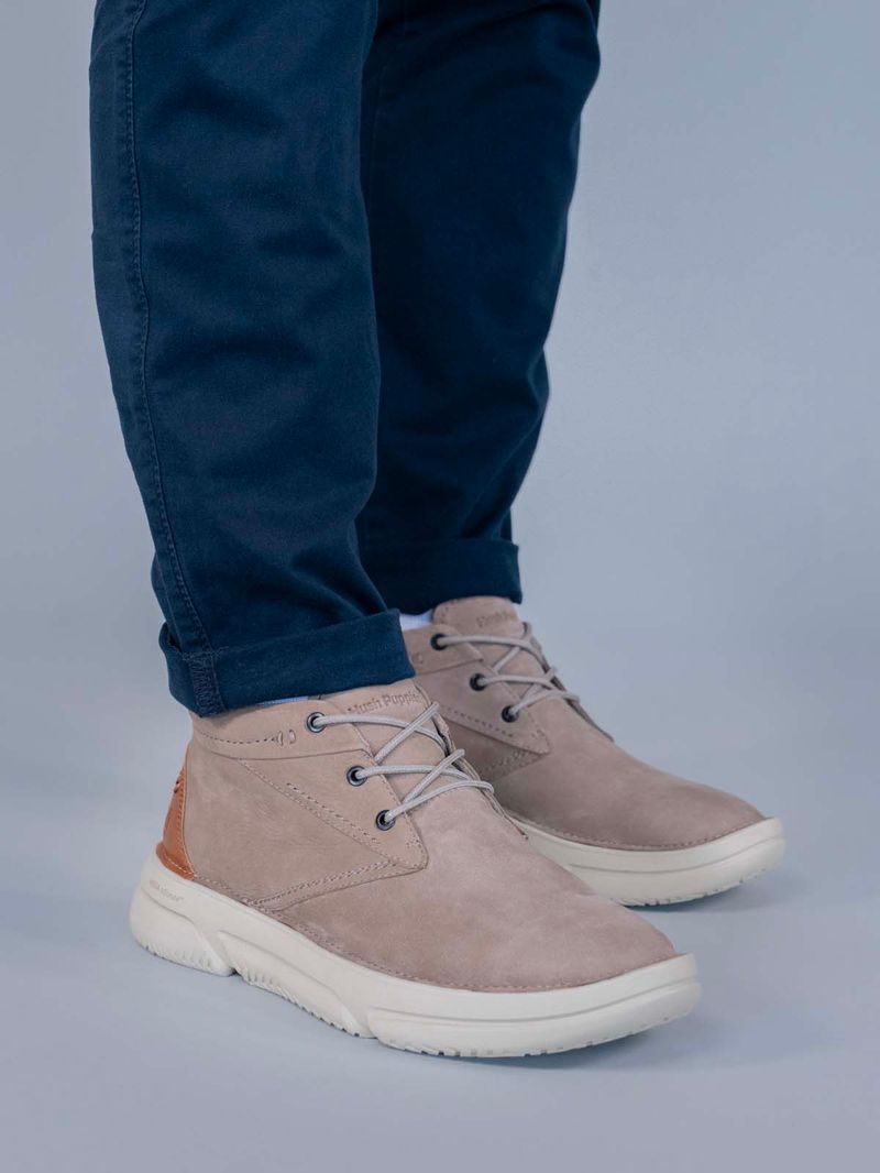 Botin-Cuero-Baylor-Chukka-Gris-Hush-Puppies