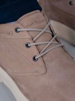 Botin-Cuero-Baylor-Chukka-Gris-Hush-Puppies
