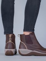 Botin-Cuero-Spinal-Rug-Chelsea-Cafe-Hush-Puppies