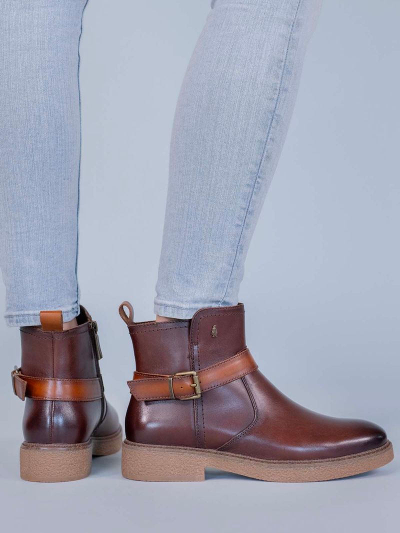 Botin Cuero Galla Café Hush Puppies