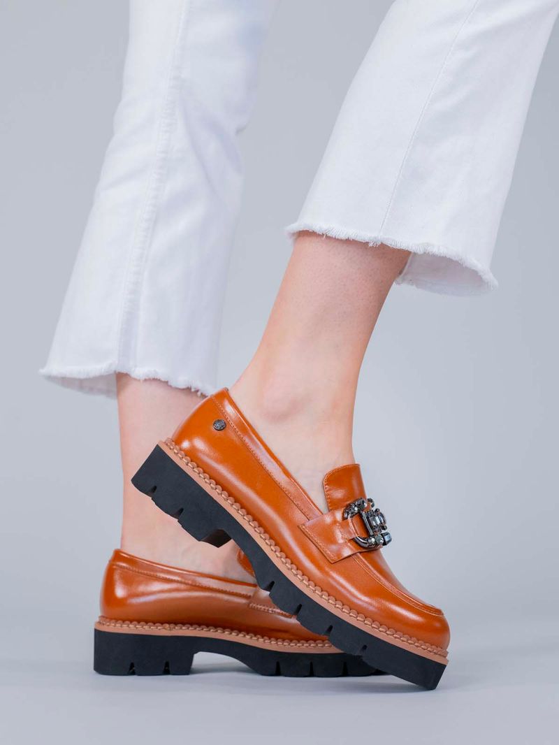 Mocasin-Cuero-Salone-Cafe-Hush-Puppies
