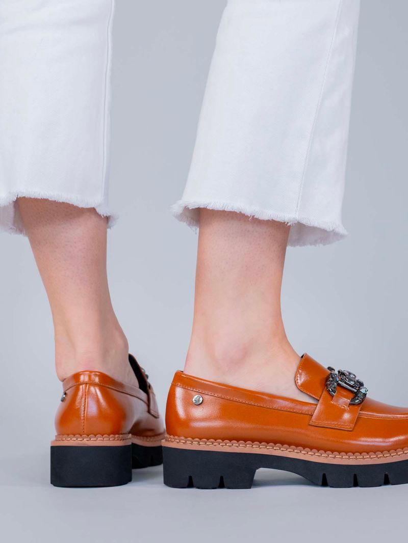 Mocasin-Cuero-Salone-Cafe-Hush-Puppies