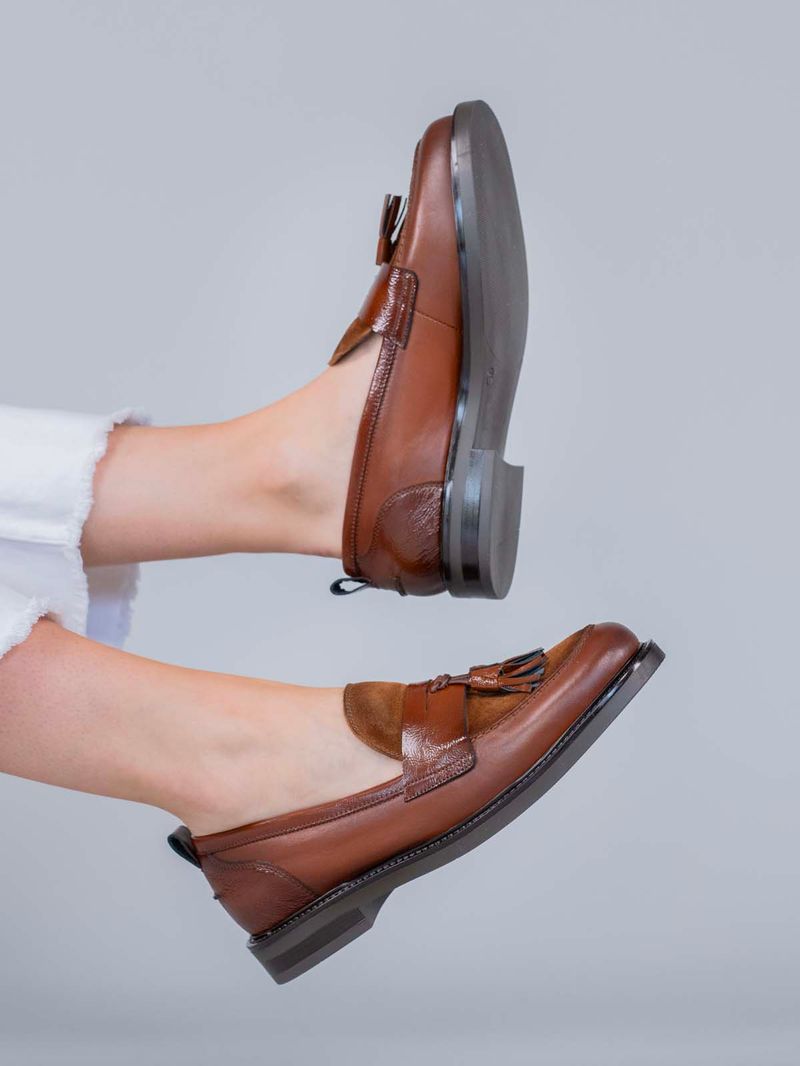 Mocasin-Italiano-Cuero-Wyatt-Cafe-Hush-Puppies