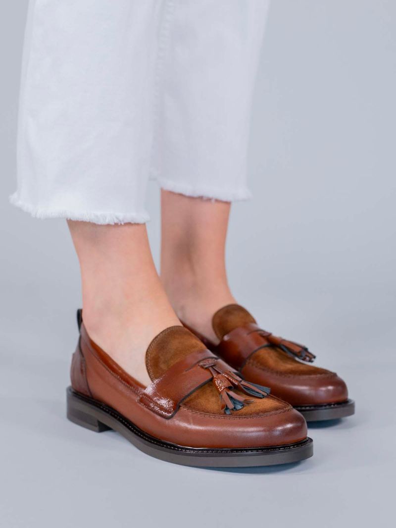 Mocasin-Italiano-Cuero-Wyatt-Cafe-Hush-Puppies