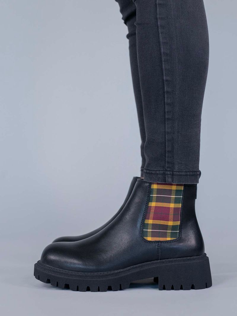 Botin-Cuero-Mujer-Lacock-Negro