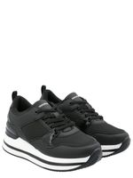 Zapatilla-Mujer-East-Negro-Azaleia