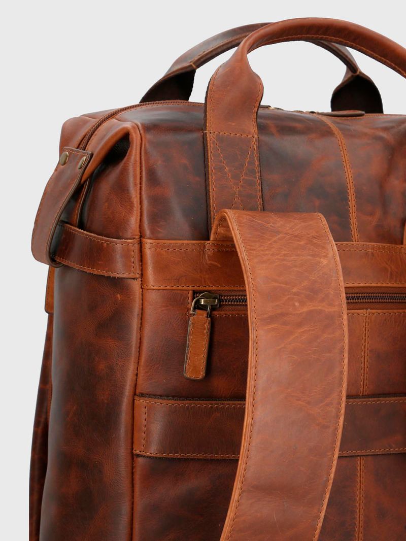 Mochila-Cuero-Hombre-St-Milton-Back-Cafe-Hush-Puppies