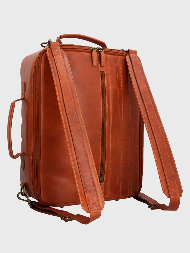 Mochila-Cuero-Hombre-Om-Middleton-Back-Cafe-Hush-Puppies