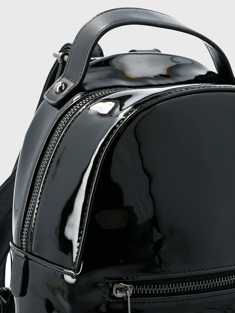 Mochila-Ecocuero-Mujer-Sula-Ii-Back-Negro-Hush-Puppies