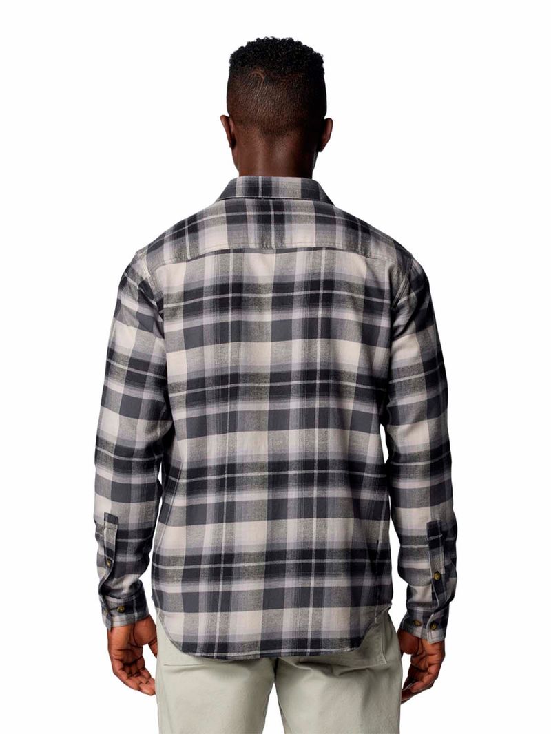 Camisa-Manga-Larga-Hombre-Cornell-Woods-Negro-Columbia