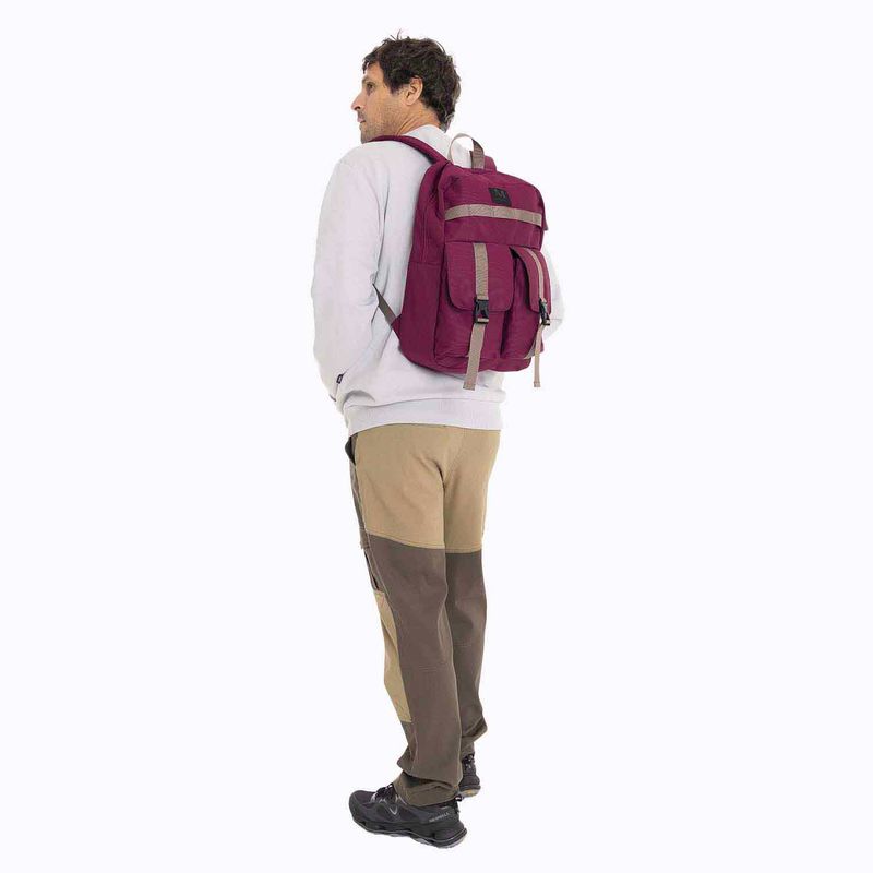 Mochila-Unisex-Gundahoo-Urban-Back-Rojo-Merrell