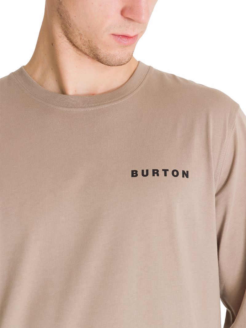 Polera-Manga-Larga-Hombre-Mini-Chest-Logo-Cafe-Burton