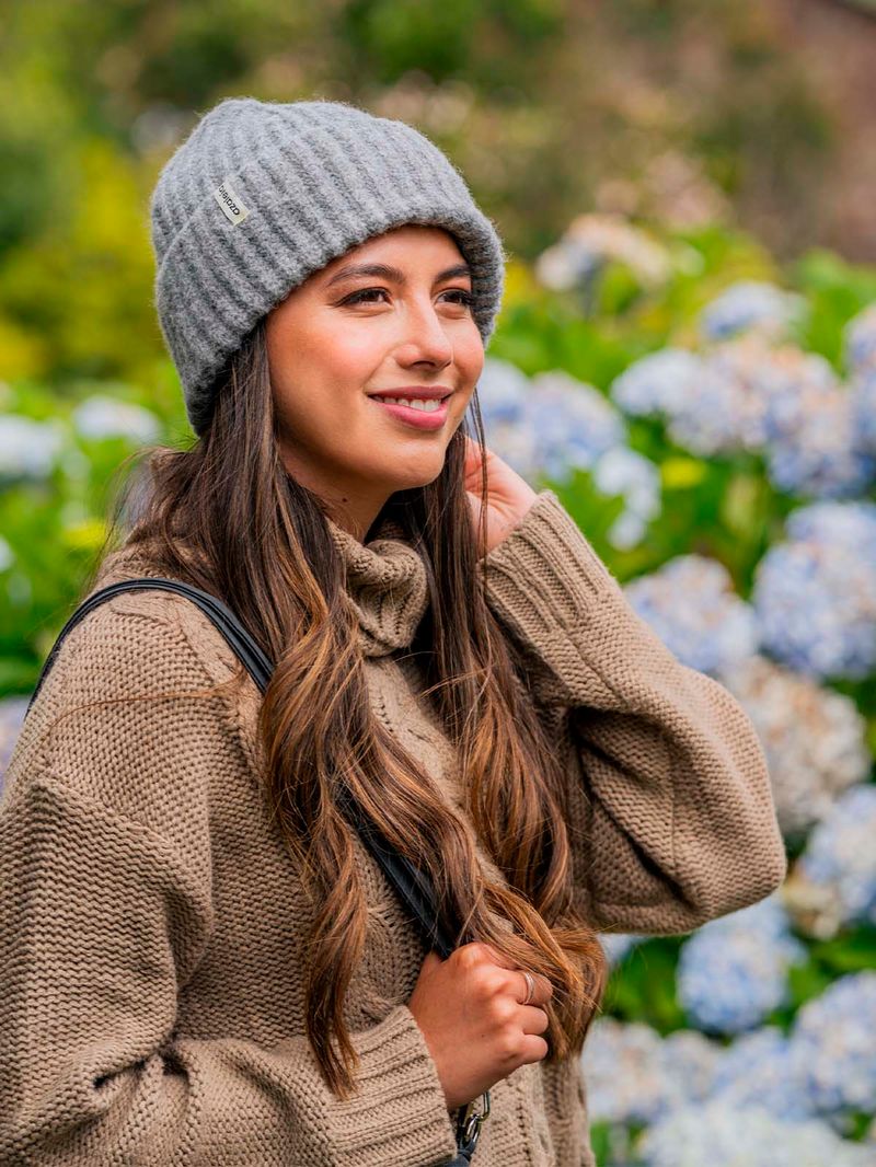 Gorro-Mujer--Beanie-Comfy-Gris-Azaleia
