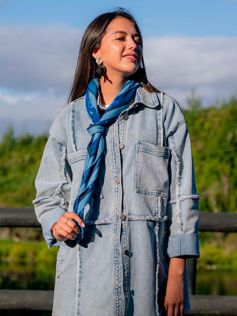 Pañuelo-Mujer-Iris-Scarf-Azul-Azaleia