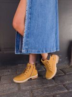 Botin-Mujer-Lugo-Amarillo--Azaleia