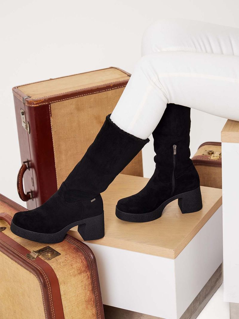 Bota-Mujer-Hermosa