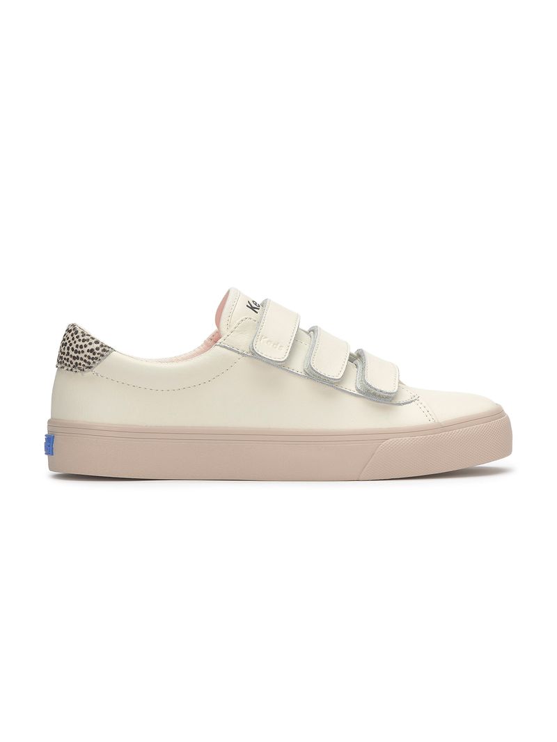Zapatilla Jump Kick Crema