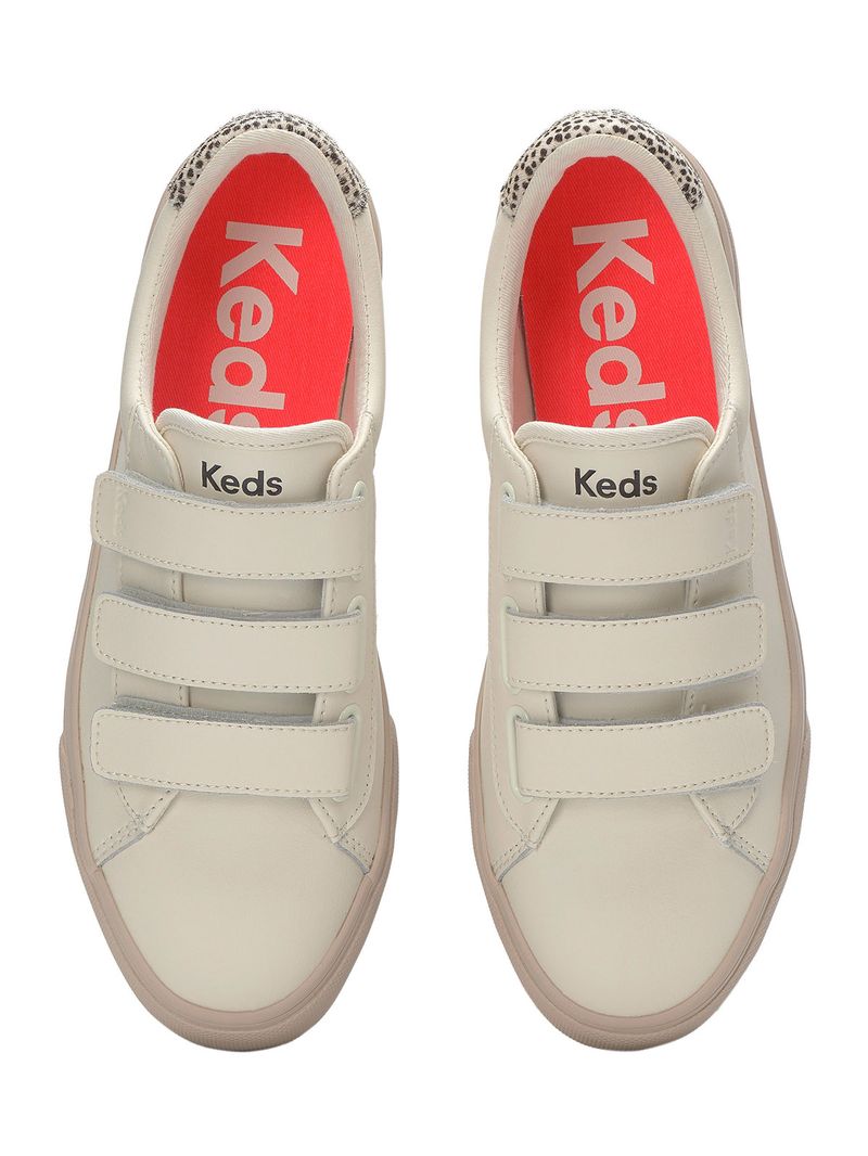 Zapatilla-Jump-Kick-Crema