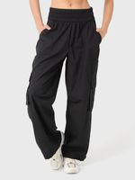 Pantalon-Mujer-Light-Cargo-Negro-Bsoul