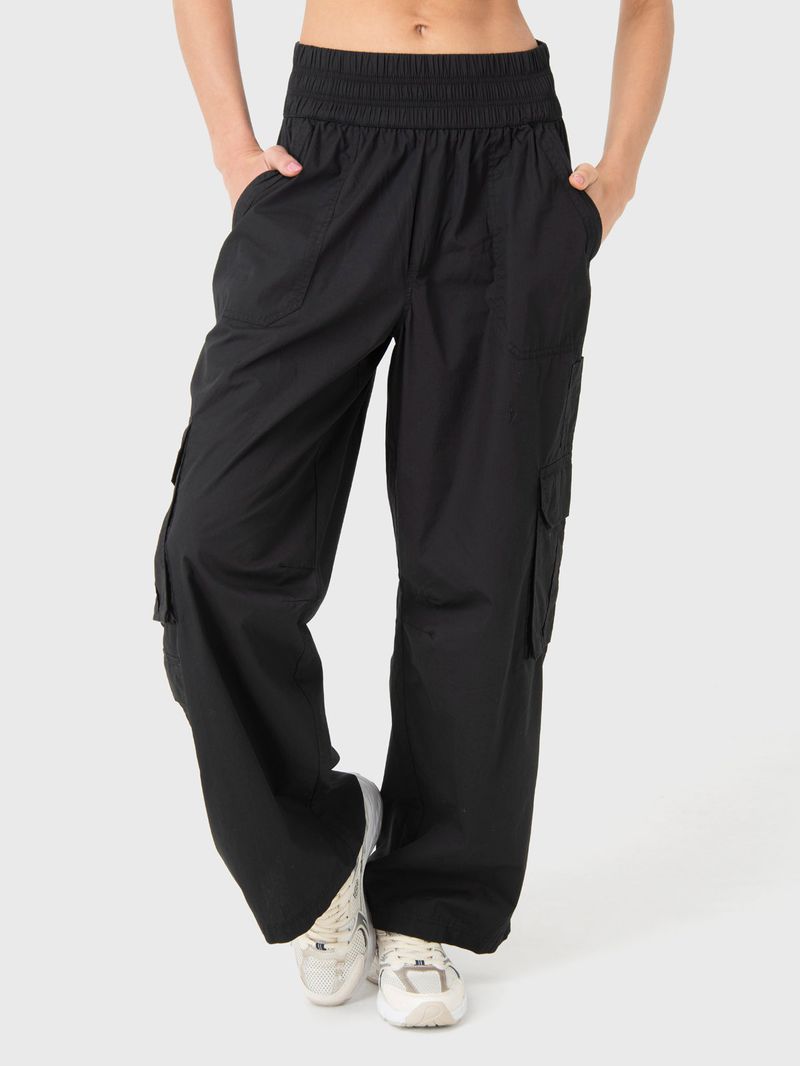 Pantalon-Mujer-Light-Cargo-Negro-Bsoul
