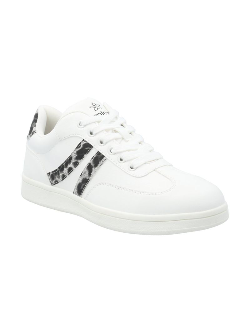 Zapatilla-Mujer-Adiela-Blanco-Animal-Print-Azaleia