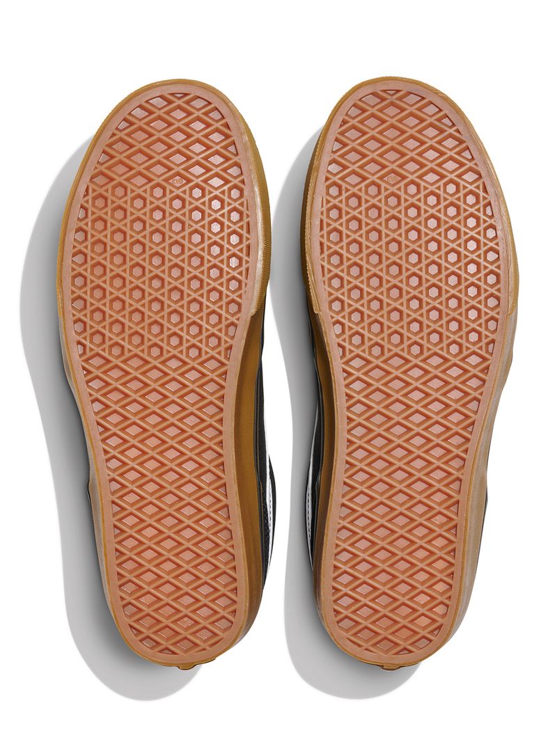 ZAPATILLA-UNISEX-Brooklyn-LS-NEGRO-VANS